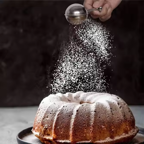 Stainless Steel Powder Shaker Half-perforated Tea Ball Flour Sieve Ball-shaped Powder Sieve - Image 4