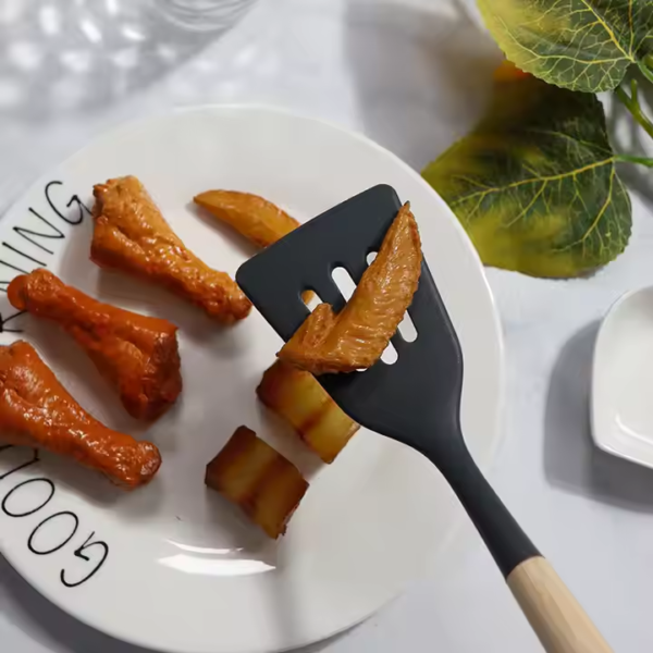 High Quality Eco-Friendly Silicone Utensils Set Wooden Handle Heat Resistant Multifunctional Kitchen Cookware - Image 3