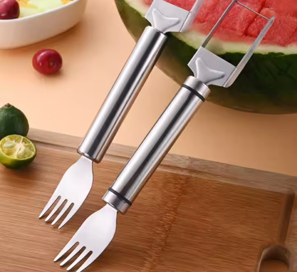 Hot Stainless Steel Fork Creative Watermelon Cutter Multi-functional Splitter Vegetable Tool Fruit - Image 3