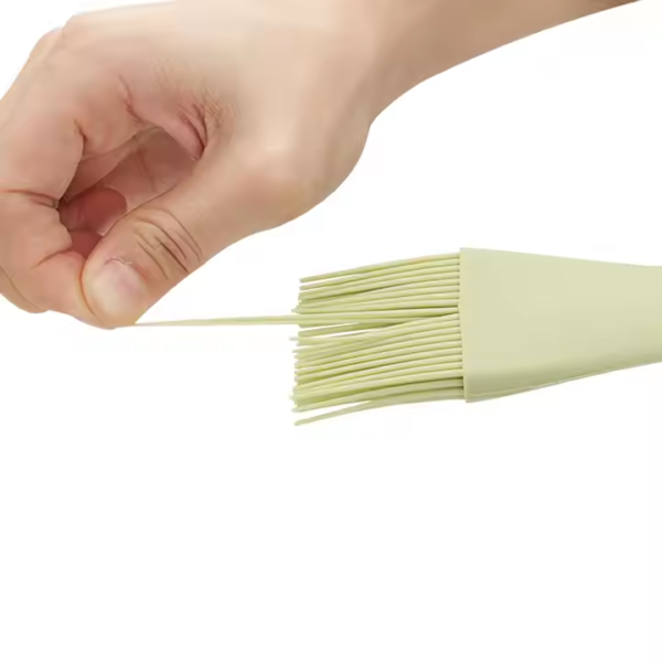 2-in-1 Silicone Double-Head Spatula with Oil Brush Dual-Purpose Baking Scraper Outdoor Barbecue Brush Cream Cooking Baking Tools - Image 3
