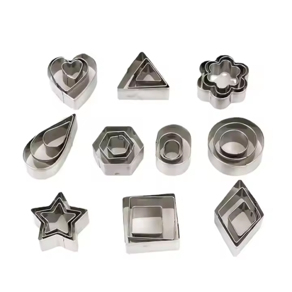 30Pcs/box Stainless Steel Sugar Biscuit Press Stamp Embosser Cookie Cutter DIY Fondant Cake Mold Pastry Decor Baking - Image 2